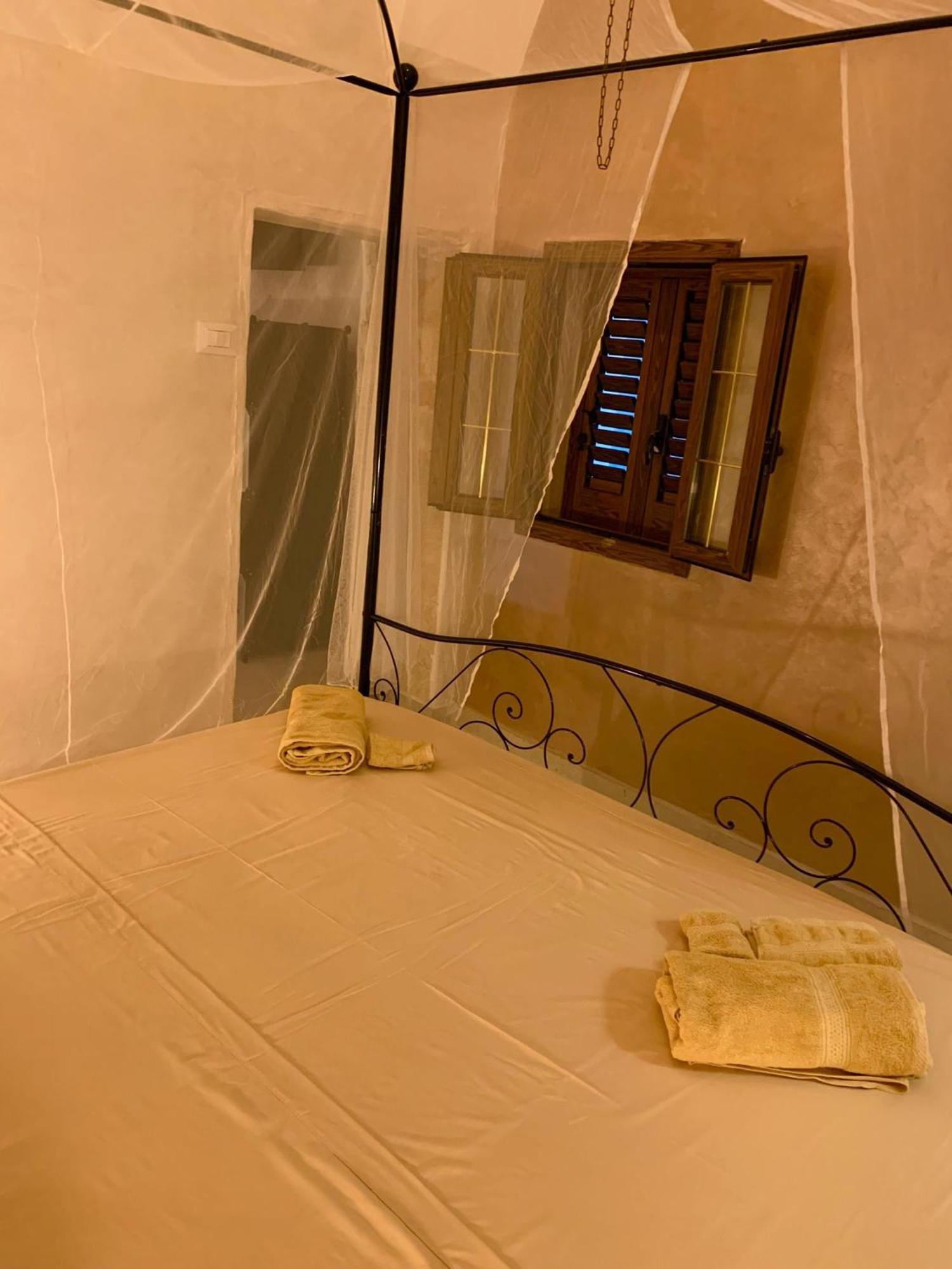 Centro Storico Rooms Gallipoli Extérieur photo